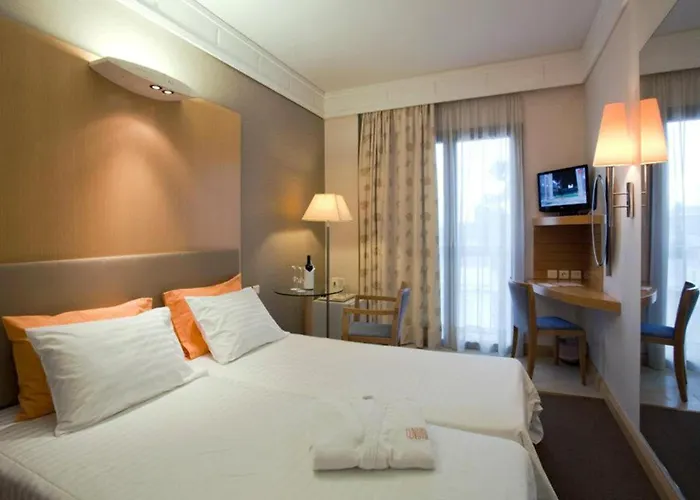 3 star hotels Central